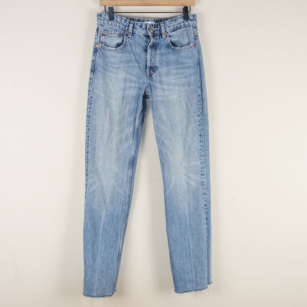 Zara Mid Rise Straight Leg Light Wash Raw Hem Button Fly Cotton Jeans Sz 6
